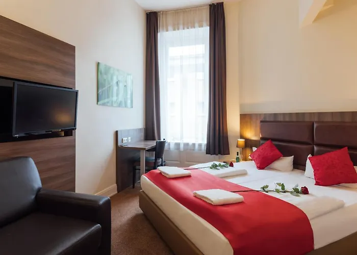 Hotel Koenigshof 3*
