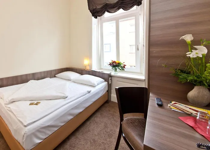 Koenigshof 3* Hambourg